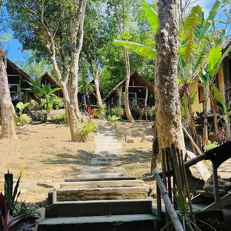 Koh Mook Mountain View Hotel Buitenkant foto