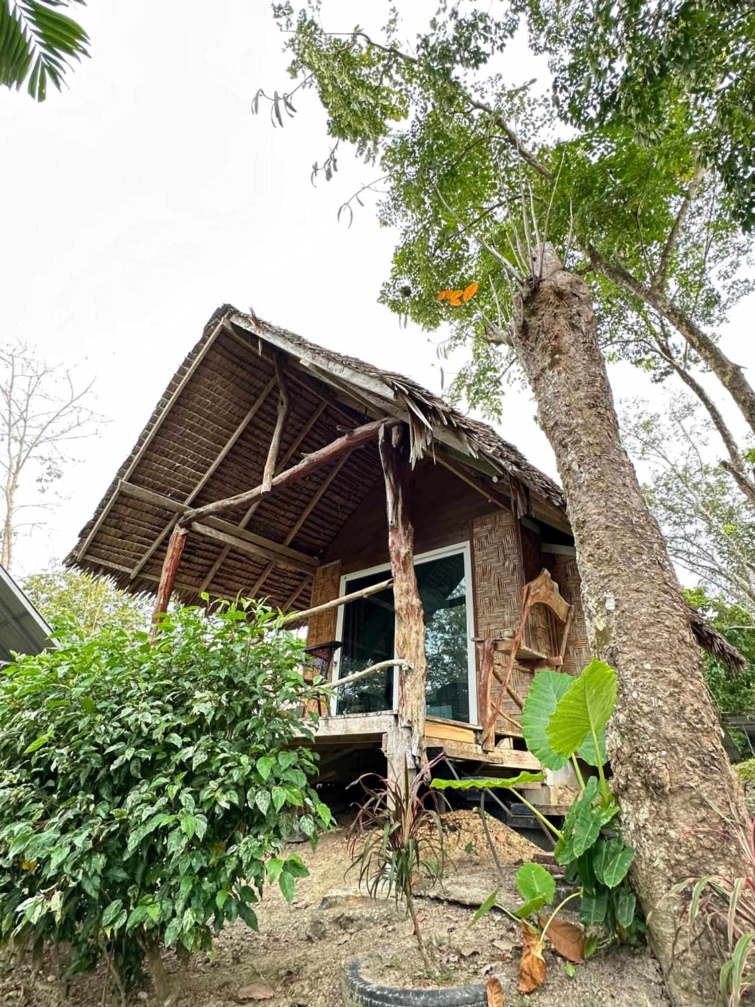 Koh Mook Mountain View Hotel Buitenkant foto