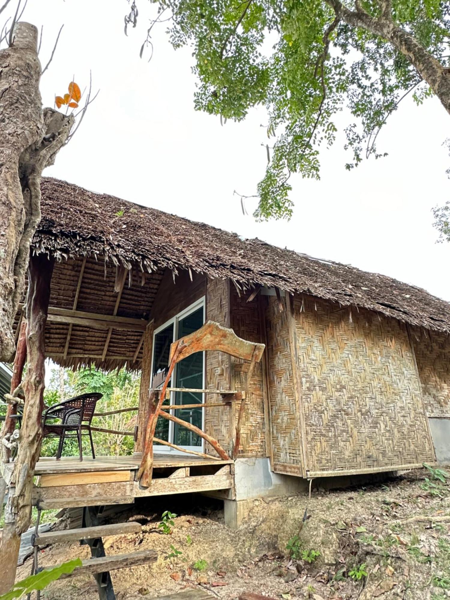 Koh Mook Mountain View Hotel Buitenkant foto