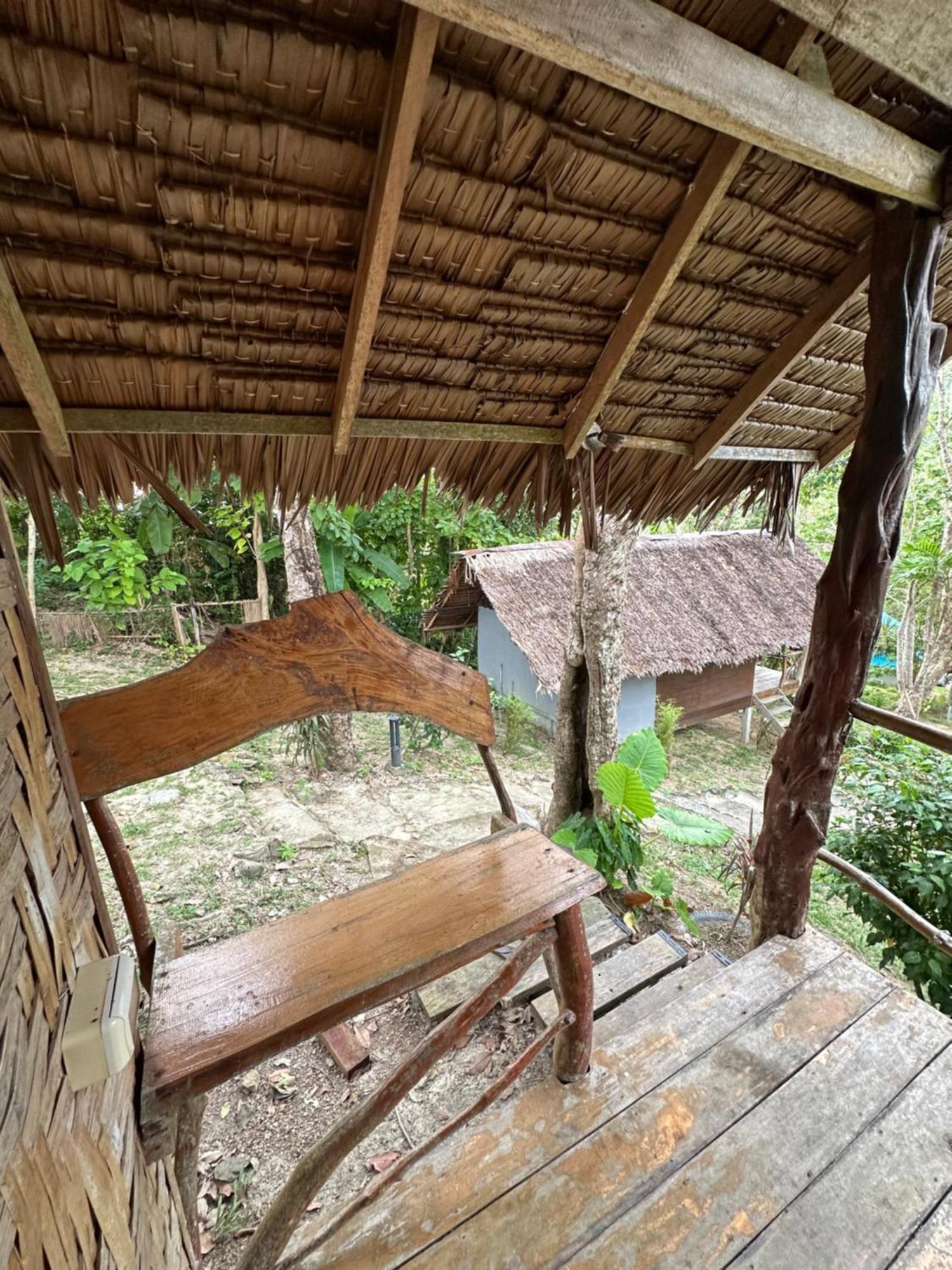 Koh Mook Mountain View Hotel Buitenkant foto