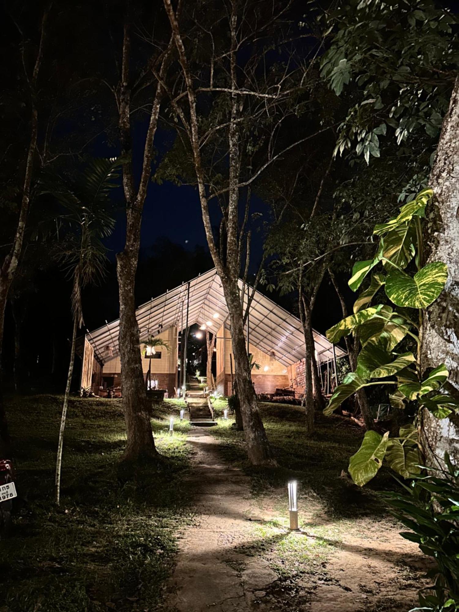 Koh Mook Mountain View Hotel Buitenkant foto