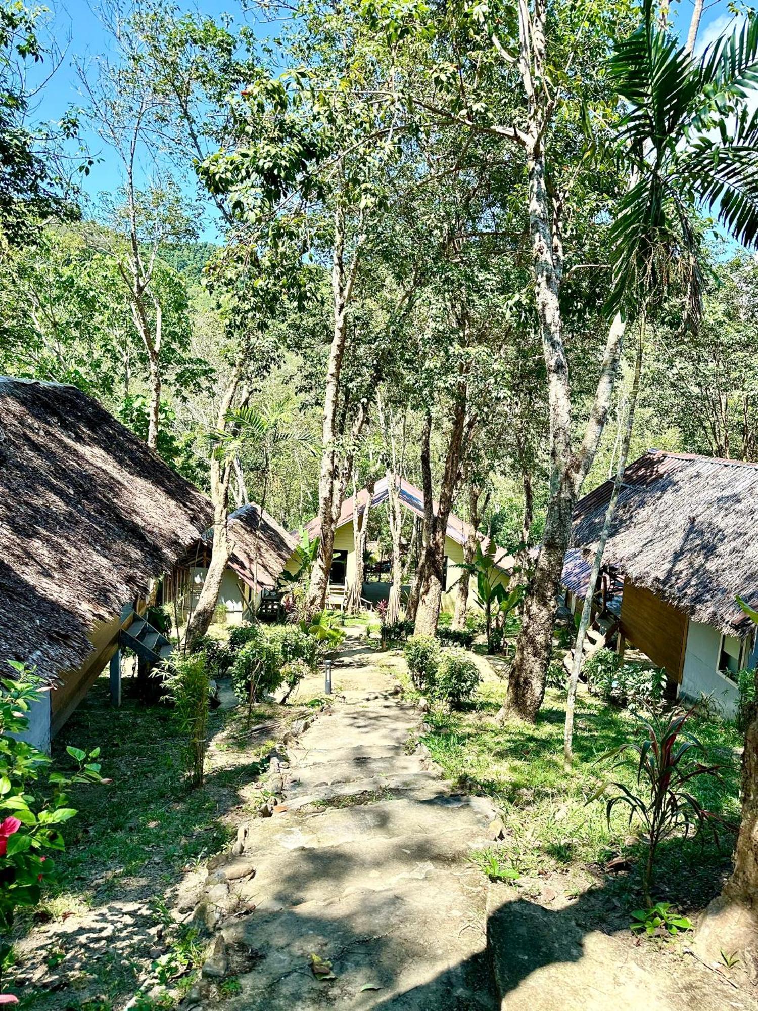 Koh Mook Mountain View Hotel Buitenkant foto